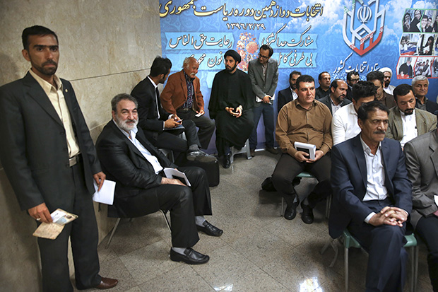 Иран: 1.600 кандидата на председничким изборима
